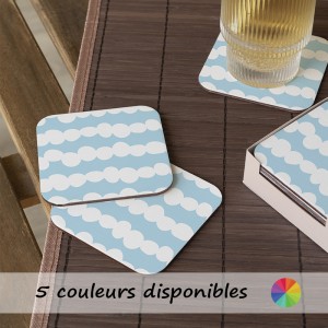 6 dessous de verre chaîne ronds blancs sur fond coloré
