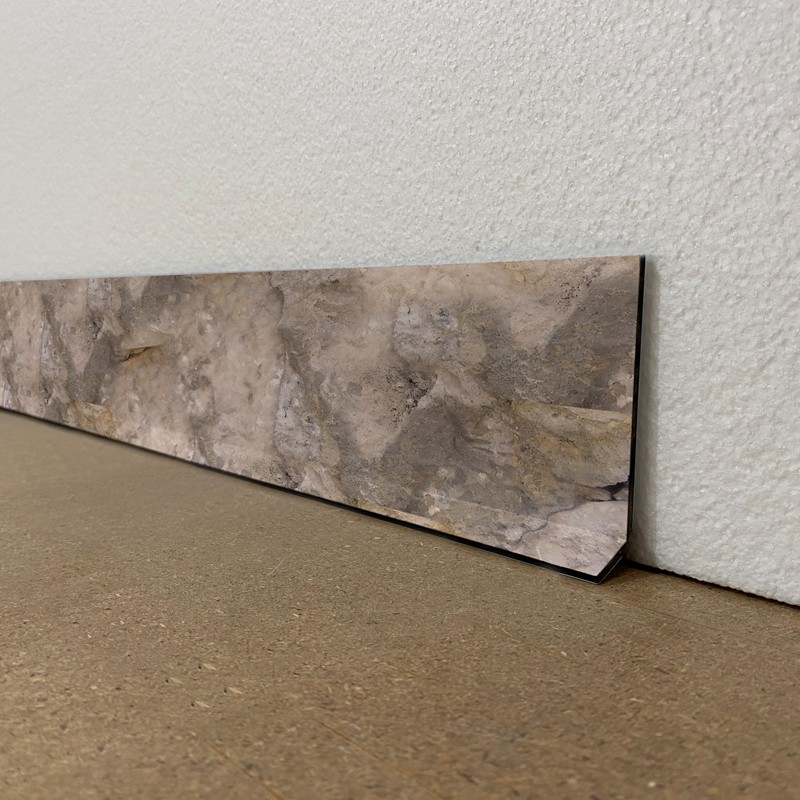 Plinthes de décoration de maison motif marbre beige