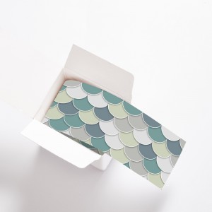 Surplinthes déco Adhésives écailles