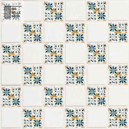 Visuel Crédence Cuisine Carrelage blanc et motifs floraux