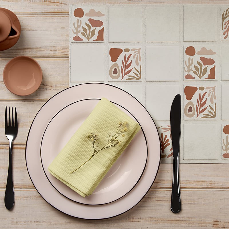 Set de Table Carrelage beige et motifs abstraits
